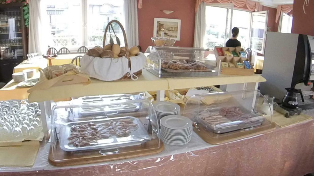 Hotel Alberello Riva del Garda Kültér fotó