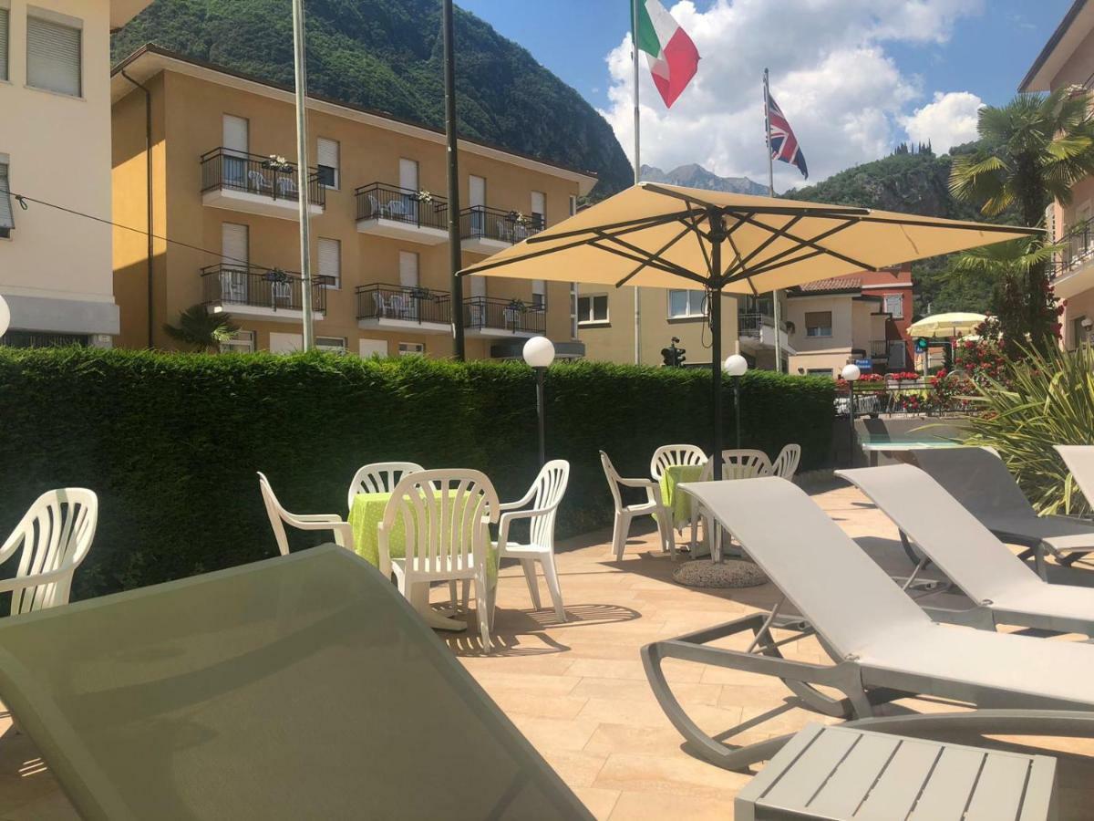 Hotel Alberello Riva del Garda Kültér fotó
