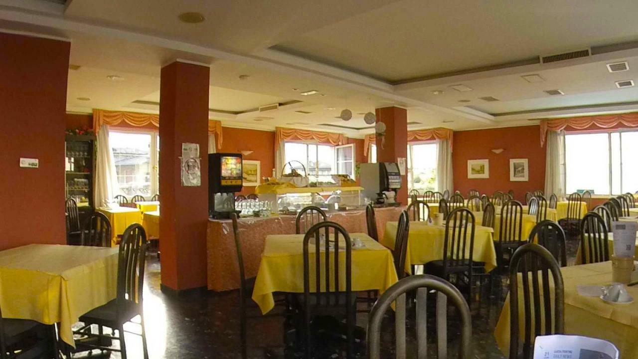 Hotel Alberello Riva del Garda Kültér fotó